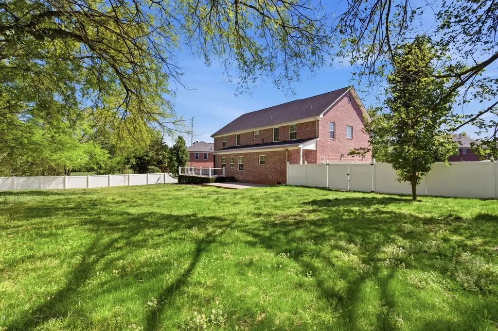 1060 Auldridge Drive Spring Hill TN 37174