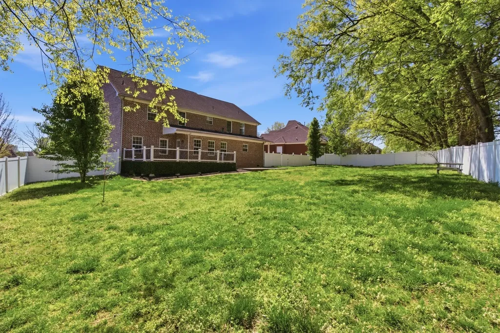 1060 Auldridge Drive Spring Hill TN 37174