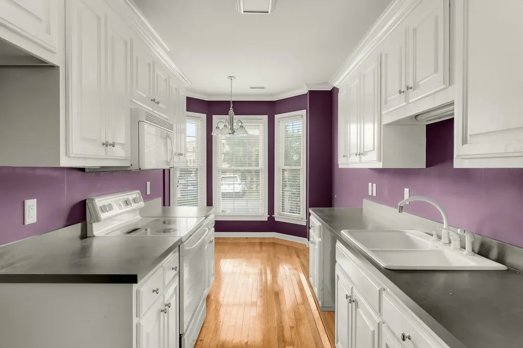 4204 Hillsboro Pike Nashville TN 37215