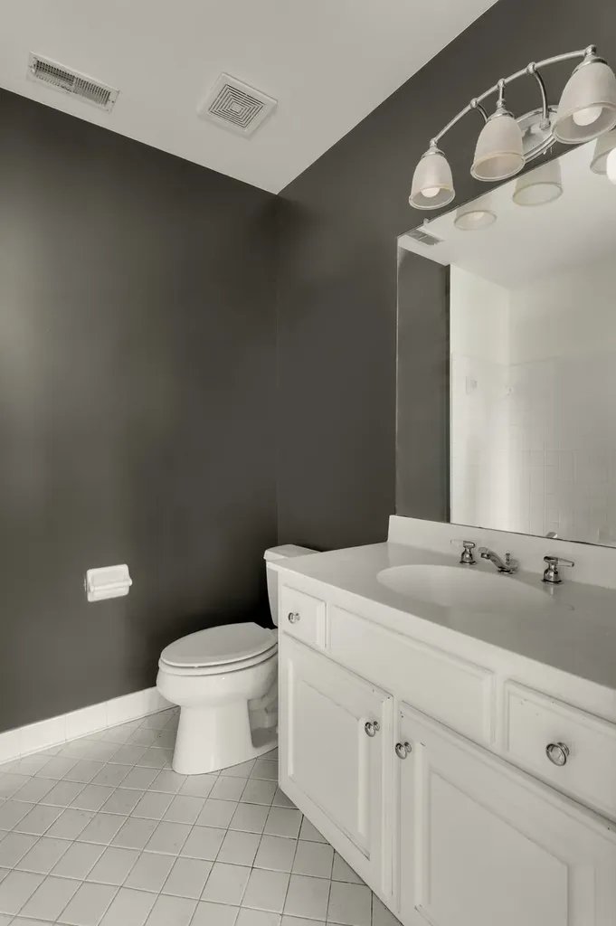 4204 Hillsboro Pike Nashville TN 37215