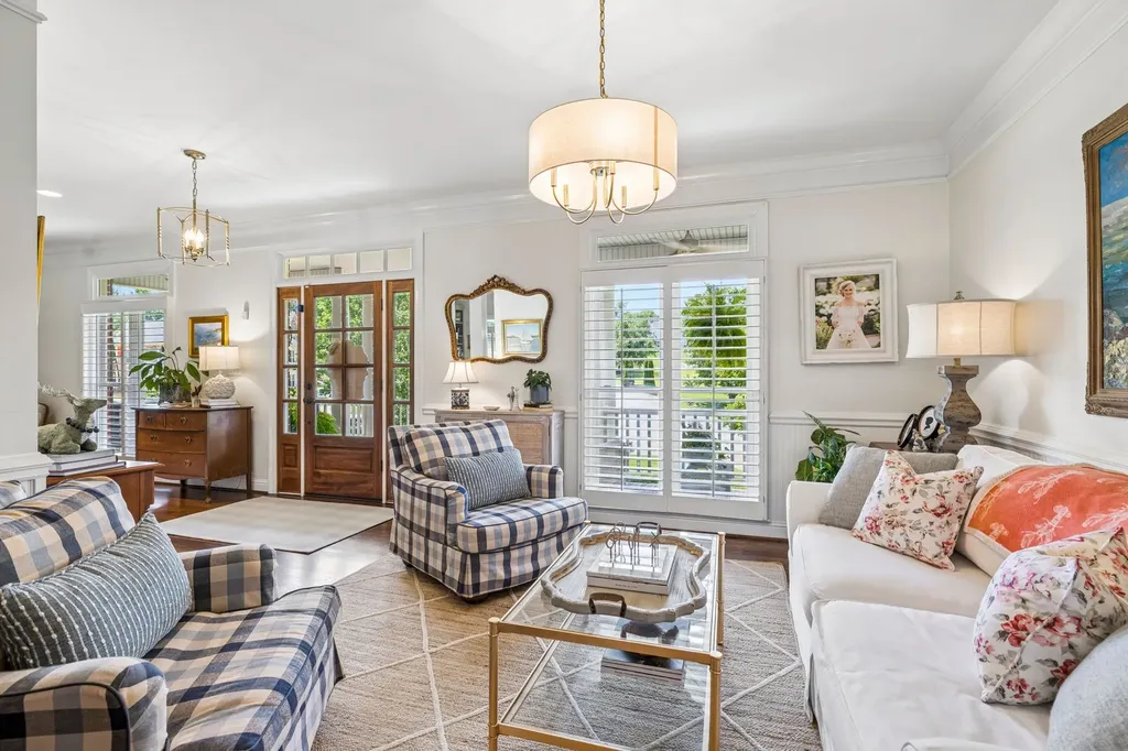 1206 Signature Court Franklin TN 37064