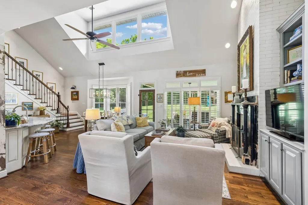 1206 Signature Court Franklin TN 37064