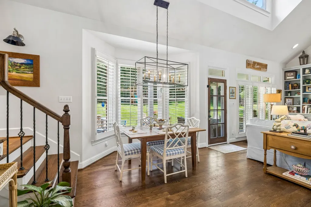 1206 Signature Court Franklin TN 37064