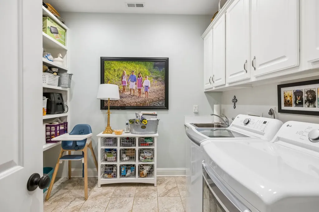 1206 Signature Court Franklin TN 37064