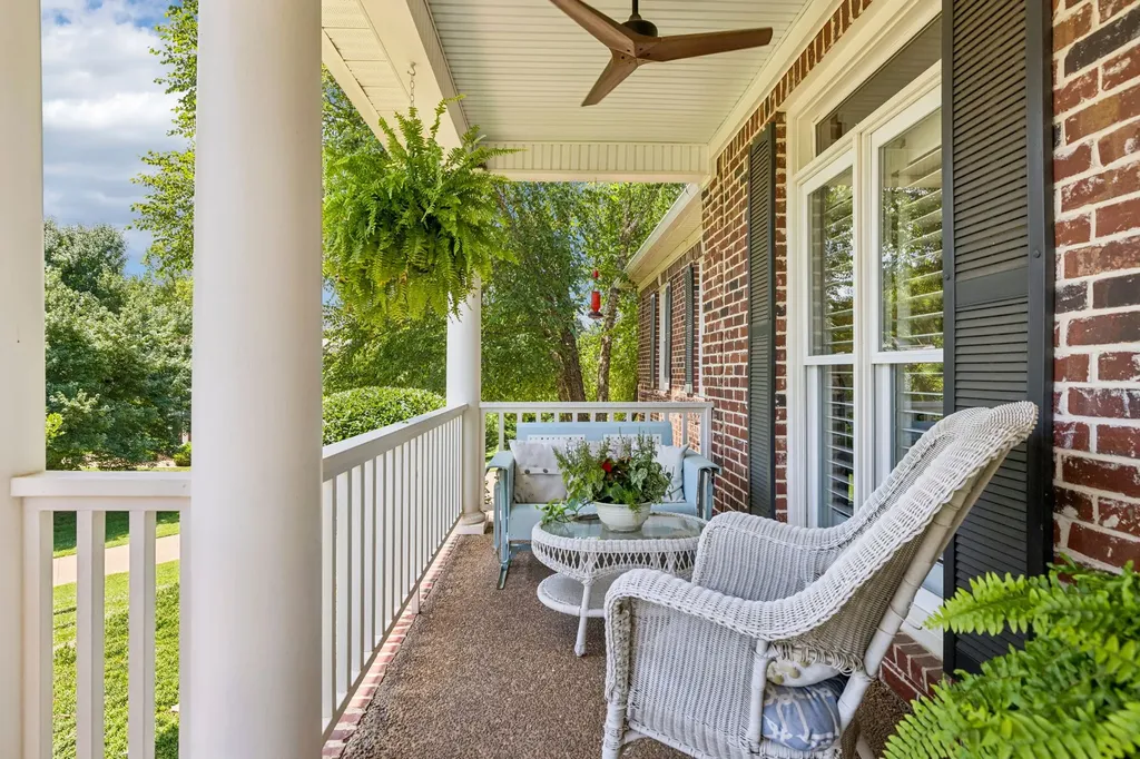 1206 Signature Court Franklin TN 37064