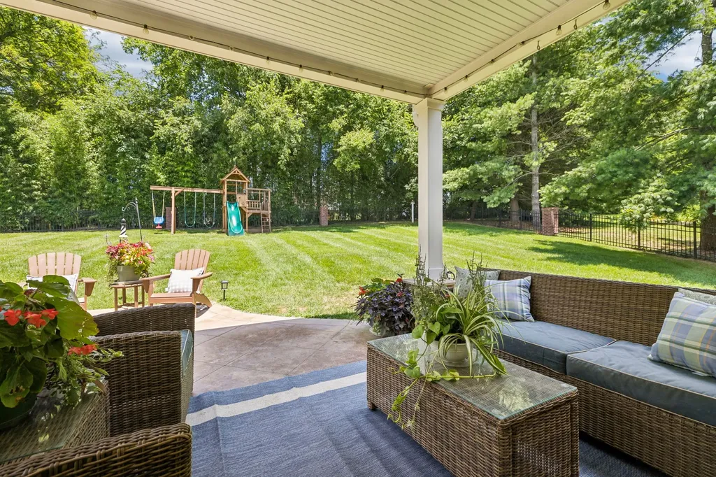 1206 Signature Court Franklin TN 37064
