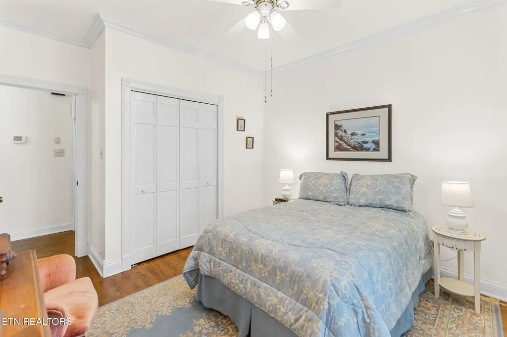 5227 Beverly Oaks Drive Knoxville TN 37918
