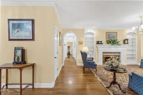 5227 Beverly Oaks Drive Knoxville TN 37918