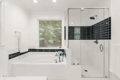 5227 Beverly Oaks Drive Knoxville TN 37918