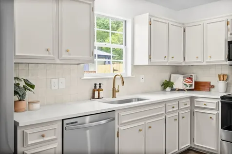 2573 Slaydon Drive Nashville TN 37207