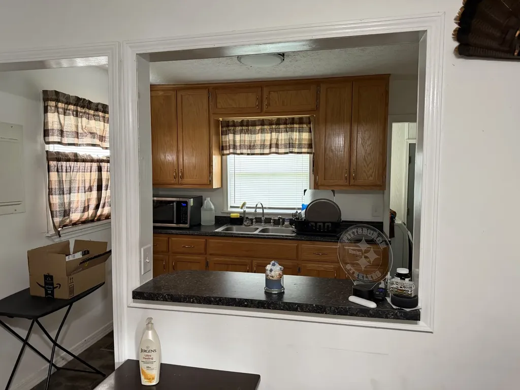 108 Wix Ave, N Portland TN 37148