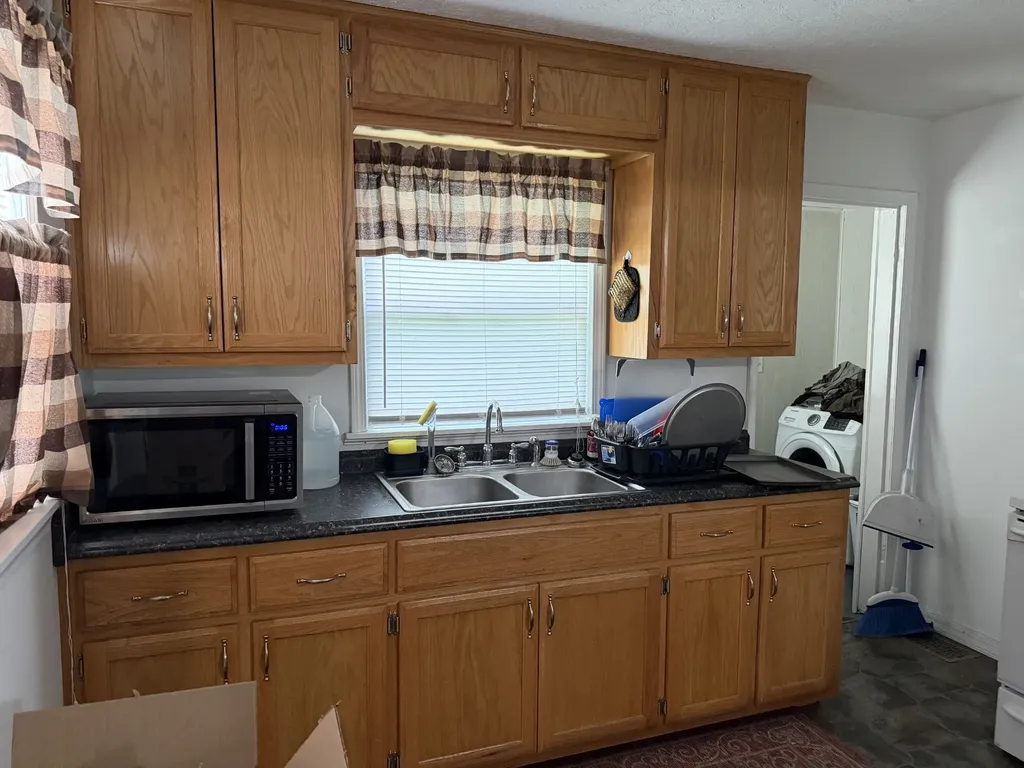 108 Wix Ave, N Portland TN 37148