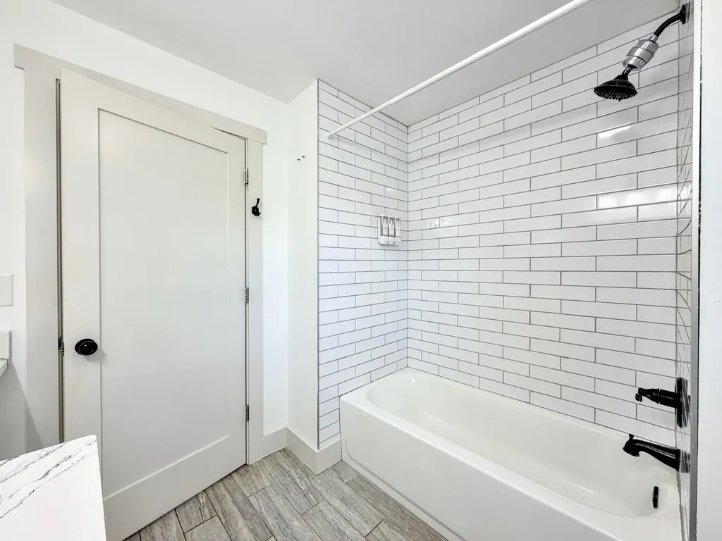 1353 Cardinal Avenue Nashville TN 37216