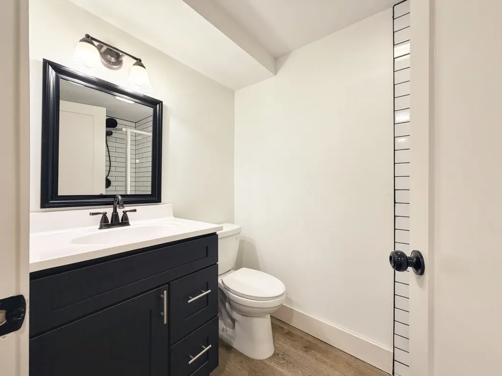 1353 Cardinal Avenue Nashville TN 37216