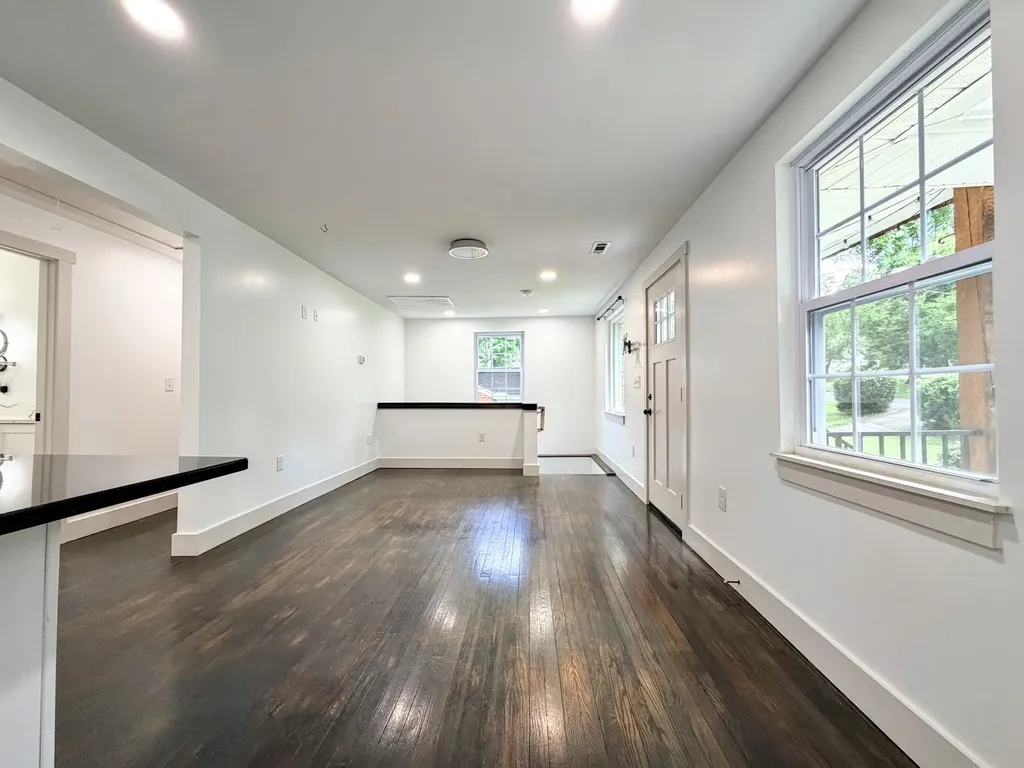1353 Cardinal Avenue Nashville TN 37216