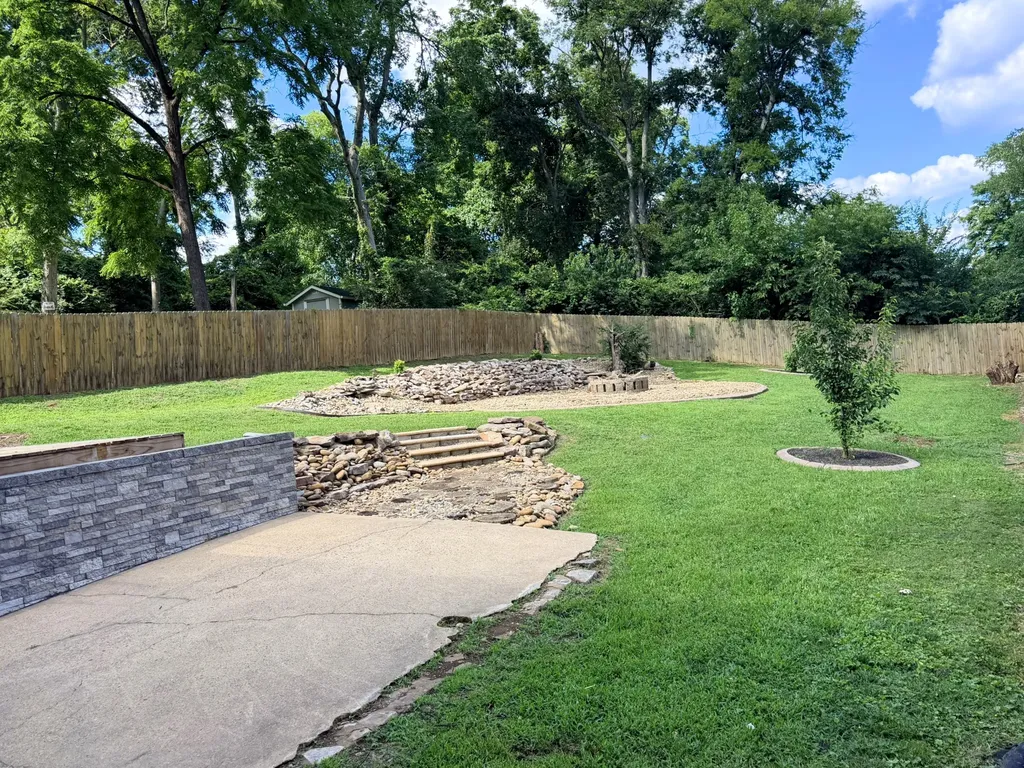 1353 Cardinal Avenue Nashville TN 37216