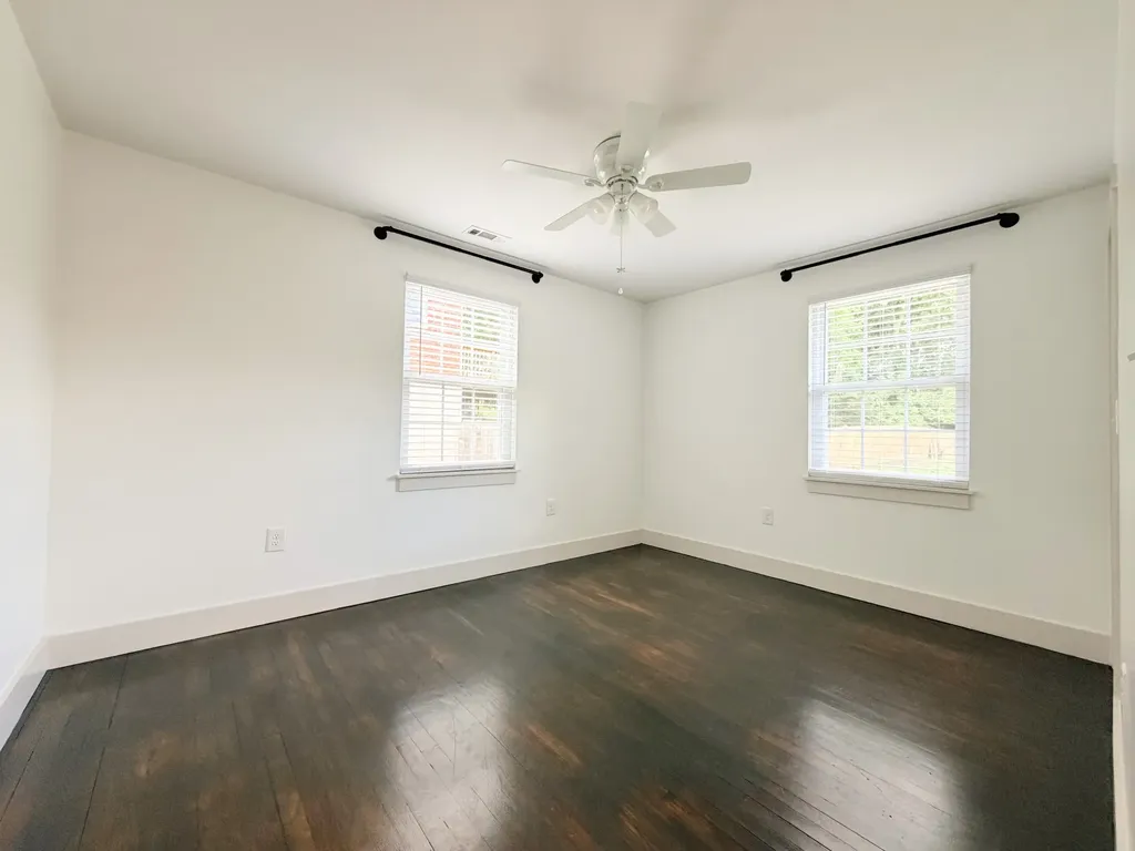1353 Cardinal Avenue Nashville TN 37216