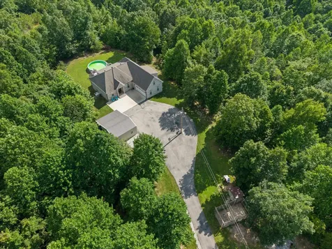 226 Walton Road Hampshire TN 38461
