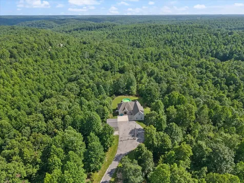 226 Walton Road Hampshire TN 38461