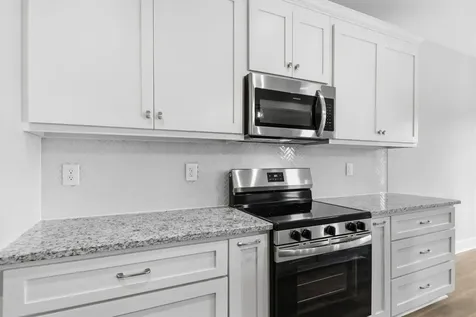 370 Dugout Road Summertown TN 38483