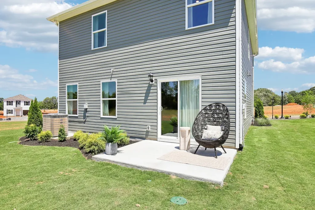 1321 Preakness Lane Lewisburg TN 37091
