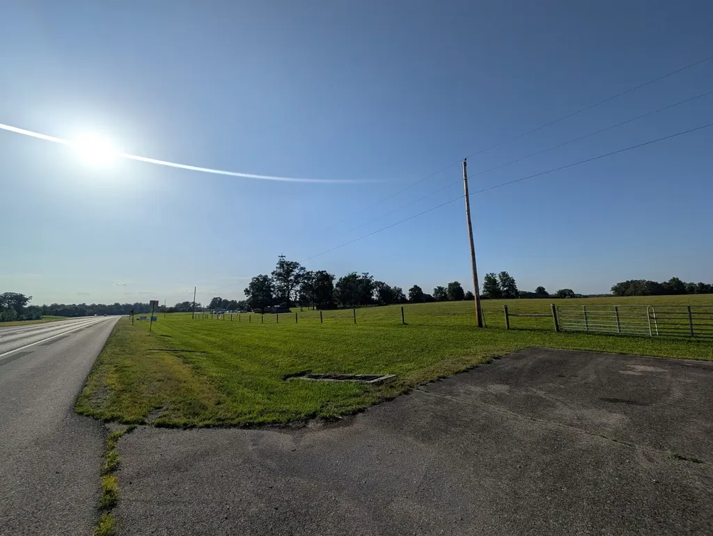 0 Senator Jerry Cooper Highway Mc Minnville TN 37110