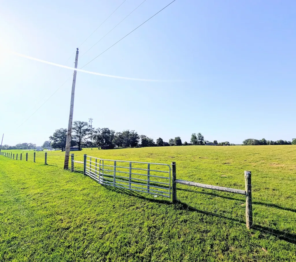0 Senator Jerry Cooper Highway Mc Minnville TN 37110