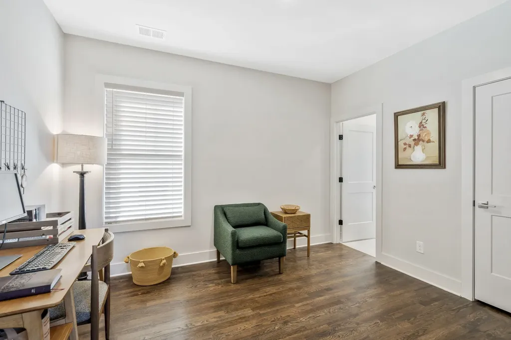 2318 Batavia Street Nashville TN 37208