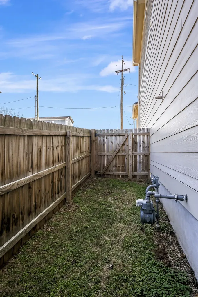 2318 Batavia Street Nashville TN 37208