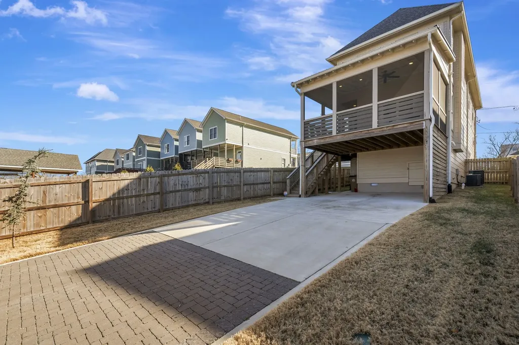 2318 Batavia Street Nashville TN 37208