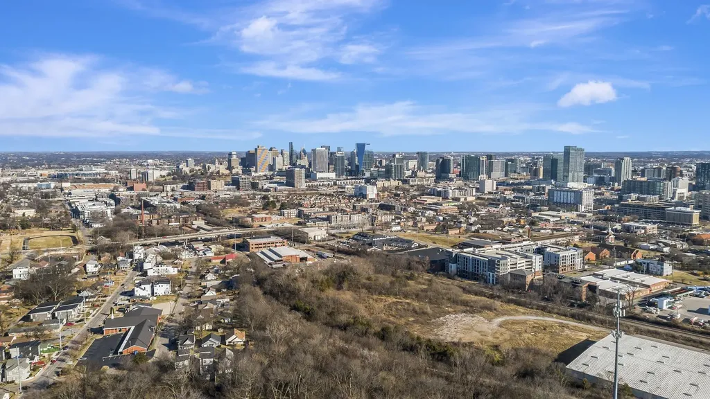 2318 Batavia Street Nashville TN 37208
