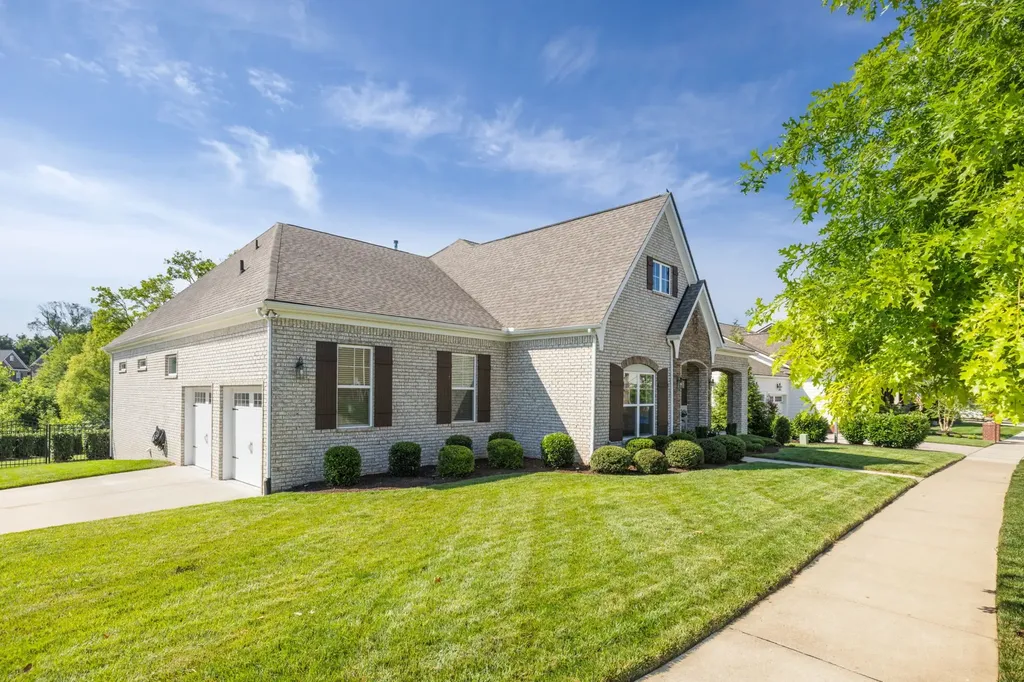 4084 Foxglove Farm Drive Franklin TN 37064