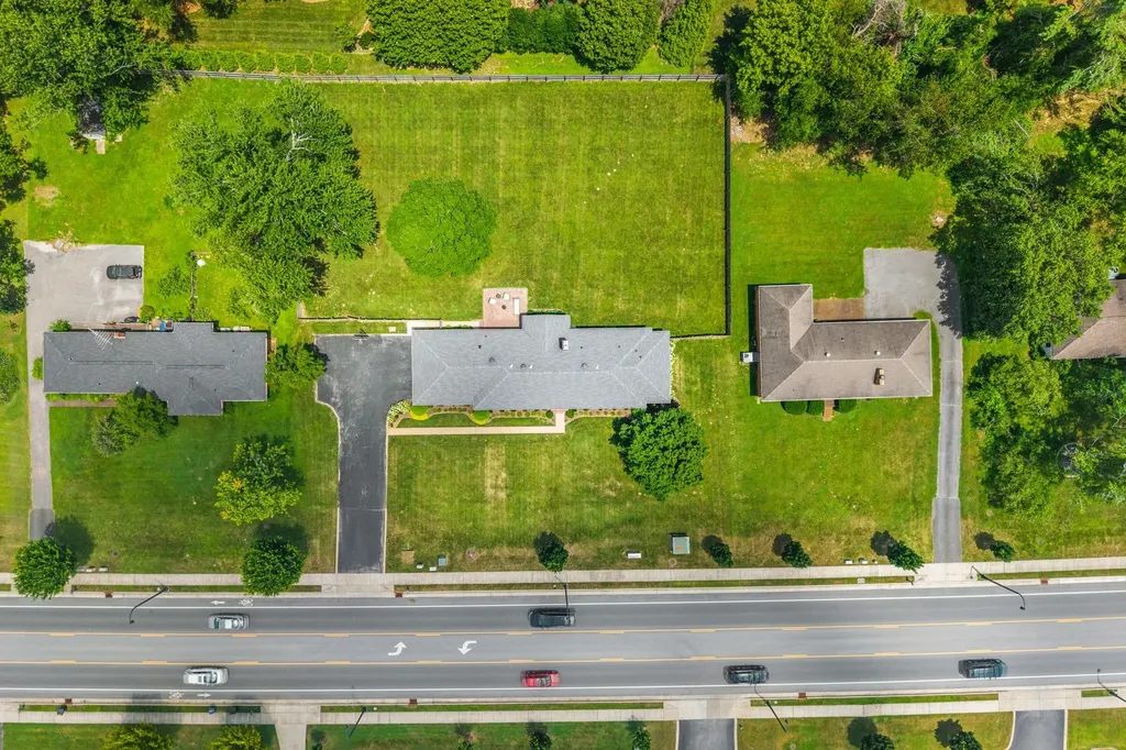 618 Hillsboro Road Franklin TN 37064