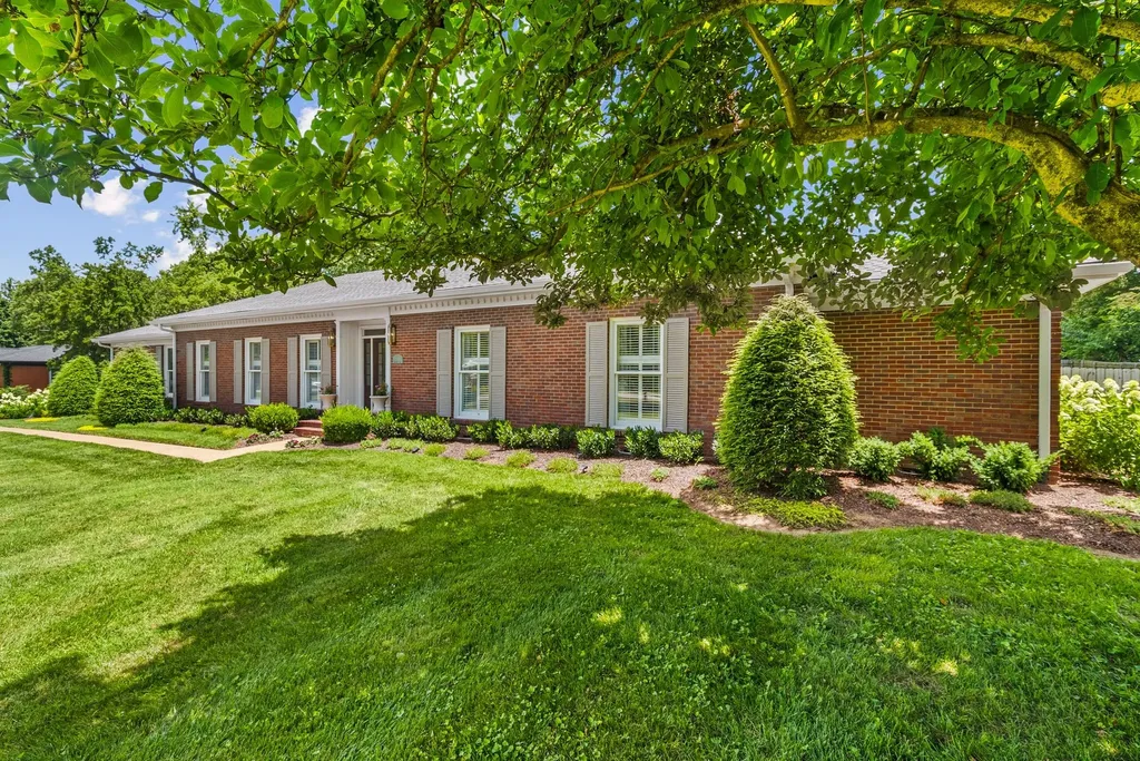 618 Hillsboro Road Franklin TN 37064