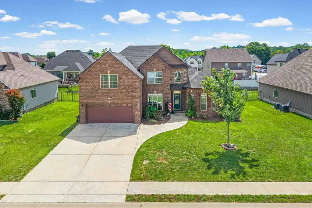 525 Bowden Drive Clarksville TN 37043