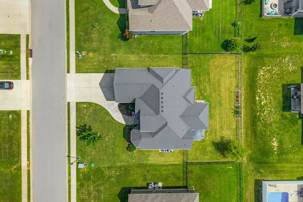 525 Bowden Drive Clarksville TN 37043