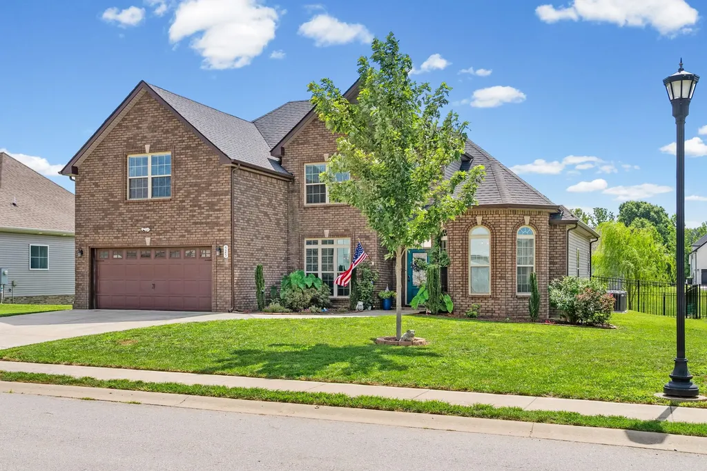 525 Bowden Drive Clarksville TN 37043