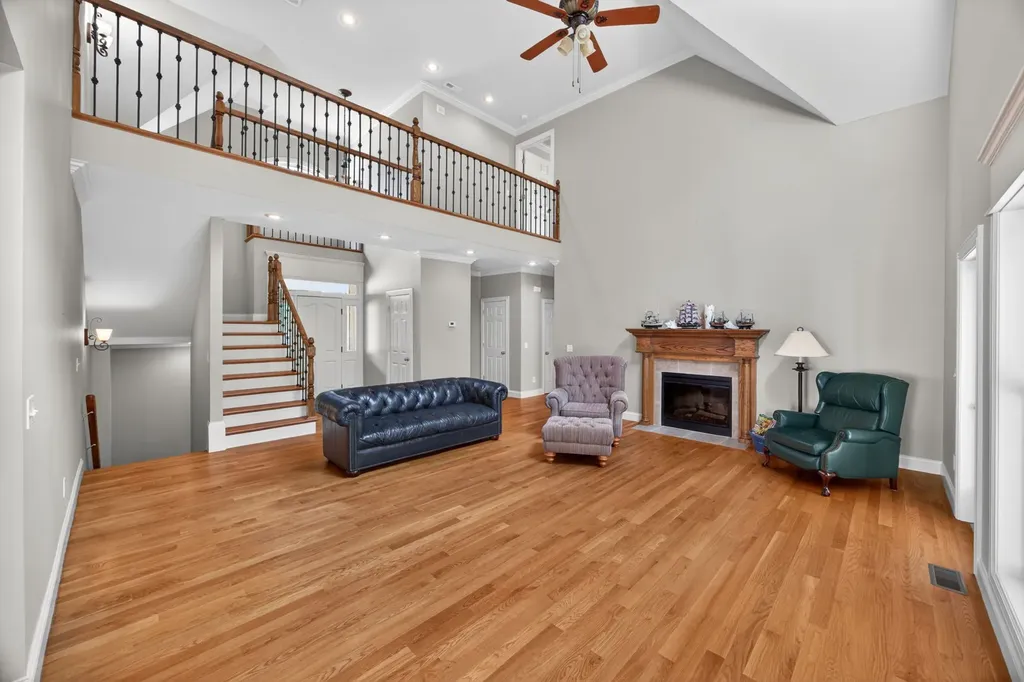 415 River Oaks Drive Sparta TN 38583