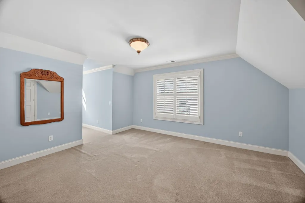 415 River Oaks Drive Sparta TN 38583