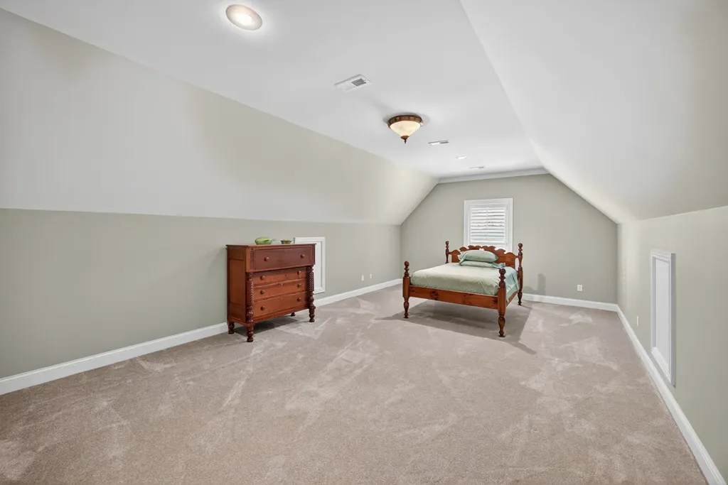 415 River Oaks Drive Sparta TN 38583