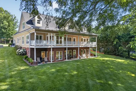 415 River Oaks Drive Sparta TN 38583