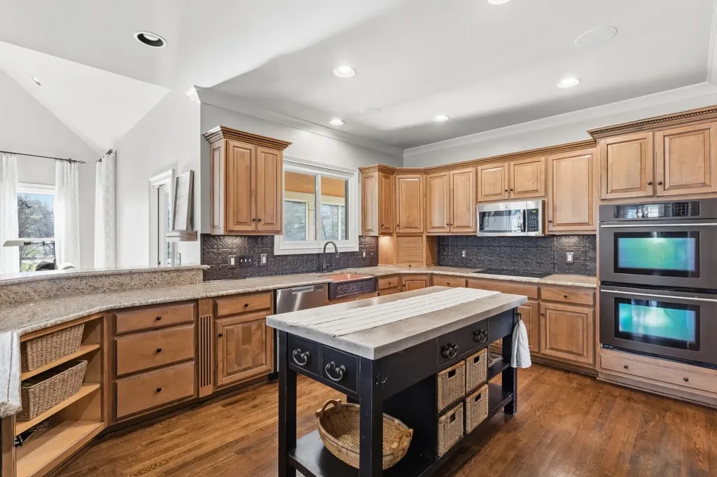 201 Lake Ridge Court Franklin TN 37069