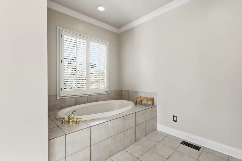 201 Lake Ridge Court Franklin TN 37069