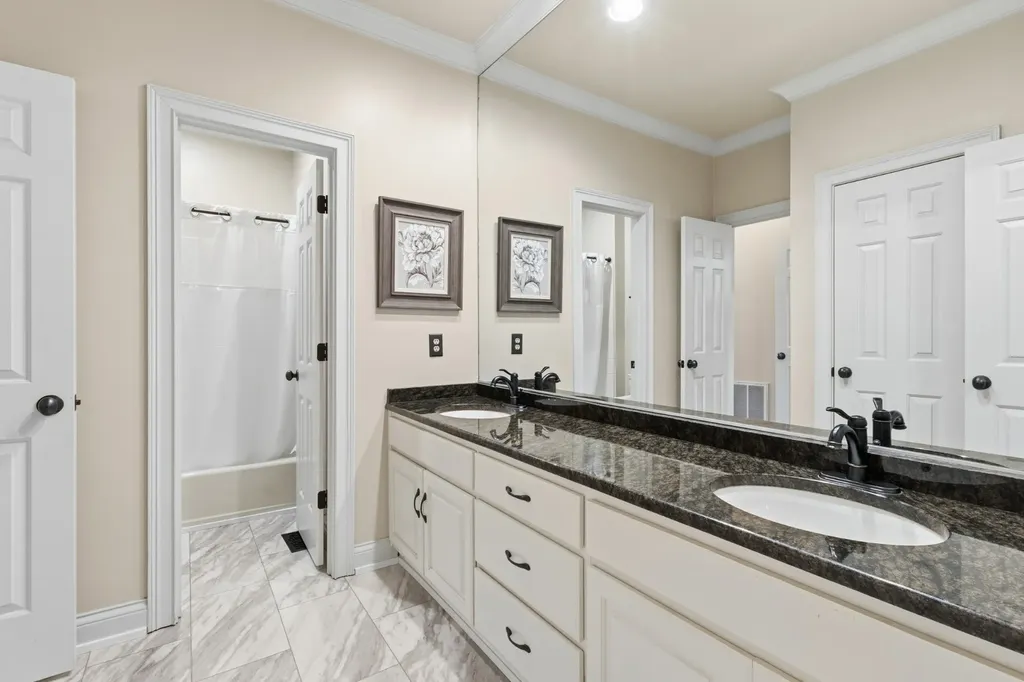 201 Lake Ridge Court Franklin TN 37069