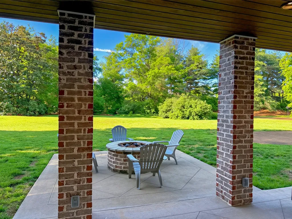 201 Lake Ridge Court Franklin TN 37069