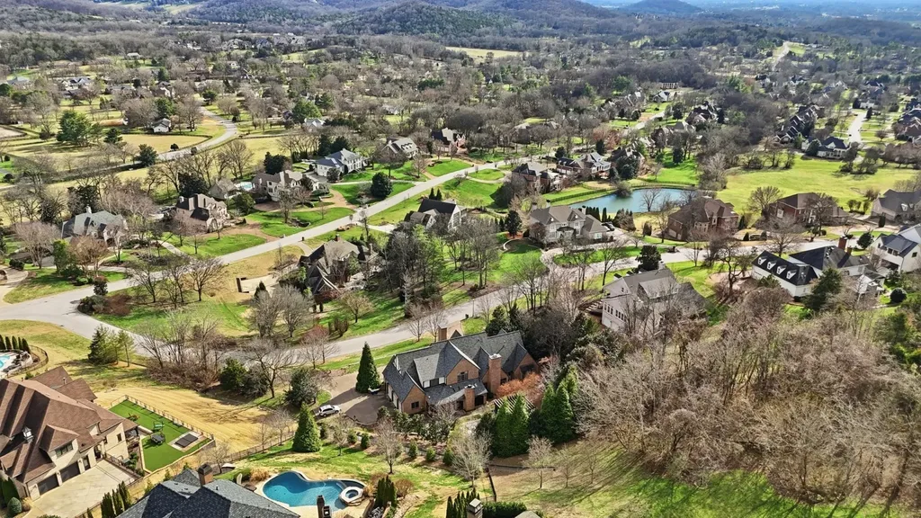 201 Lake Ridge Court Franklin TN 37069