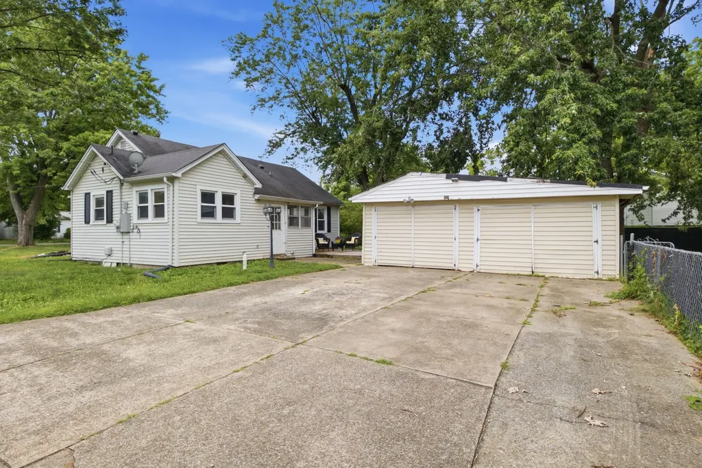 404 Gibson Street Portland TN 37148