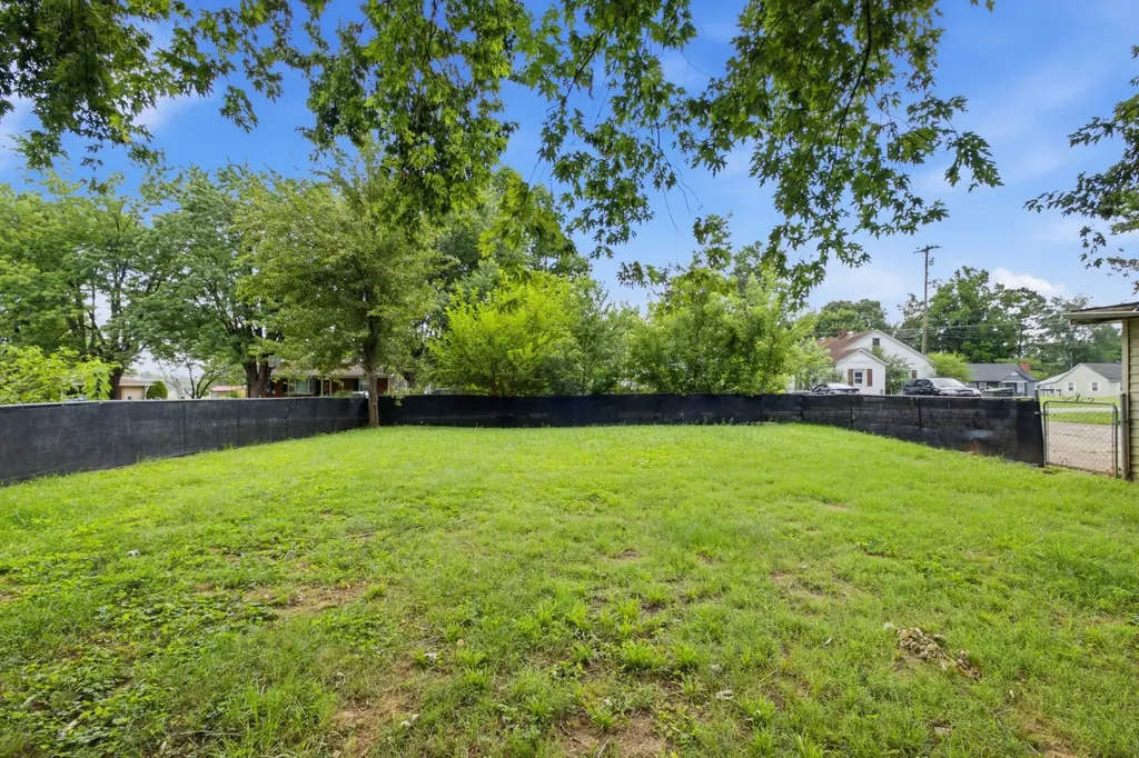 404 Gibson Street Portland TN 37148