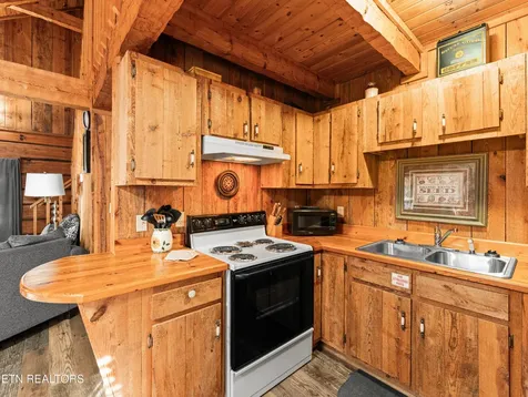 1083 Bryan View Road Sevierville TN 37862