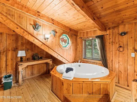 1083 Bryan View Road Sevierville TN 37862